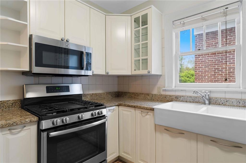 1125 Briarcliff Place Unit 12