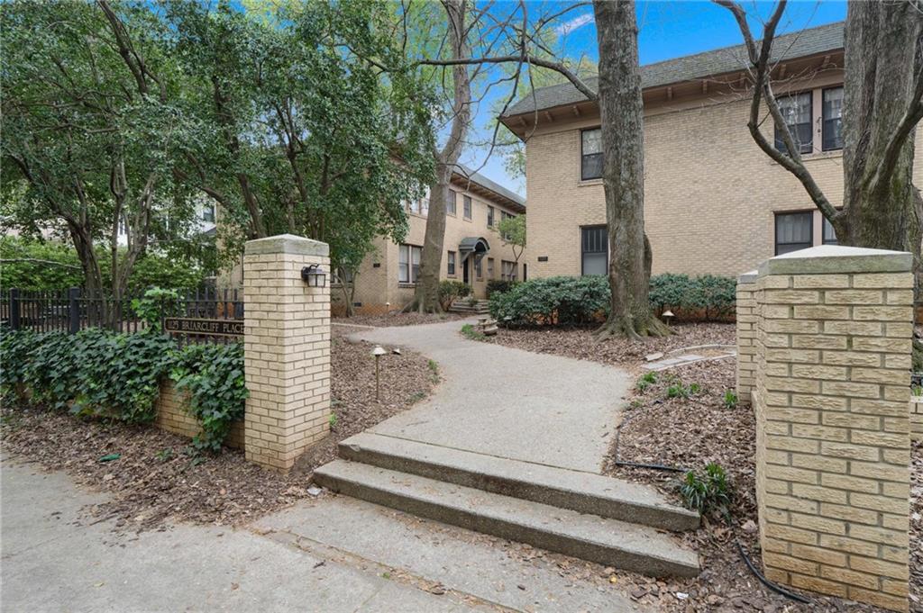 1125 Briarcliff Place Unit 12