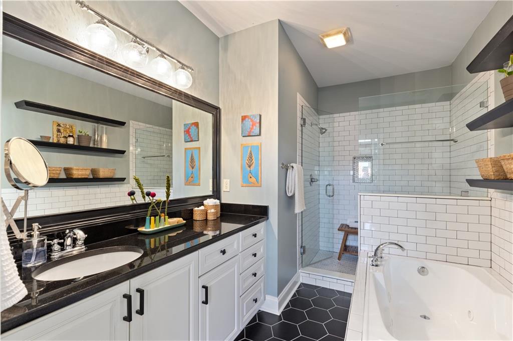 1258 Dekalb Avenue NE Unit 127