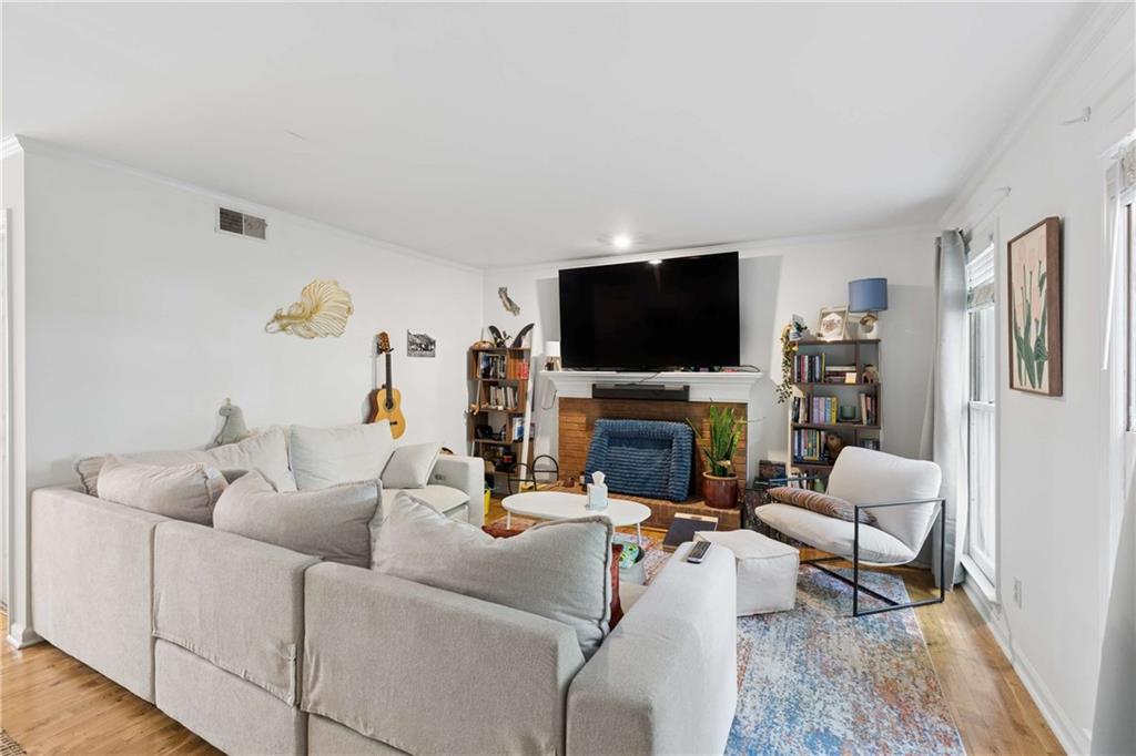 795 N Parkwood Road