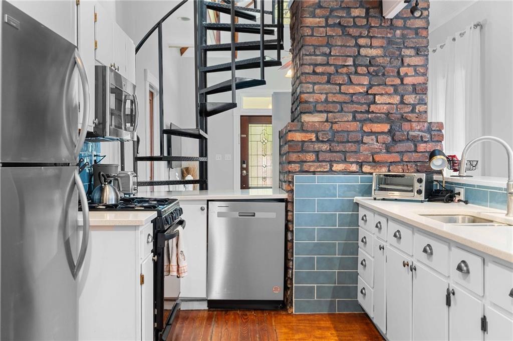 302 Murray Hill Avenue Unit A
