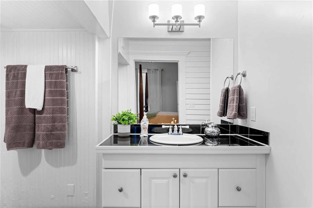 302 Murray Hill Avenue Unit A