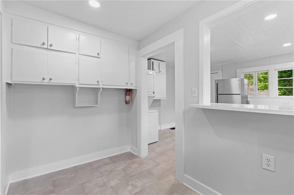 302 Murray Hill Avenue NE Unit B