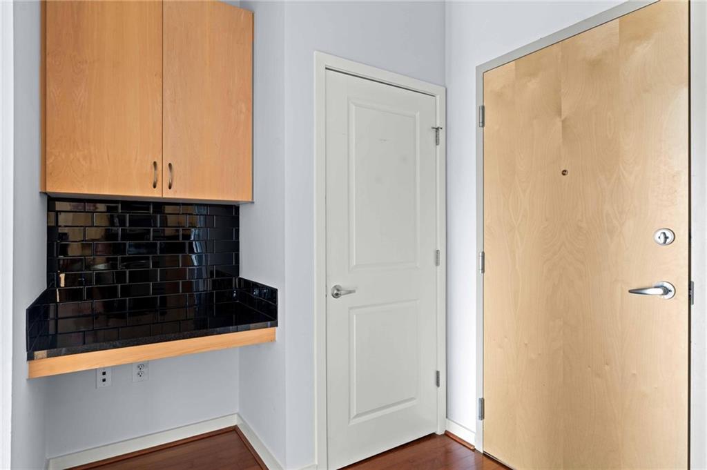 860 Peachtree Street NE Unit 2101
