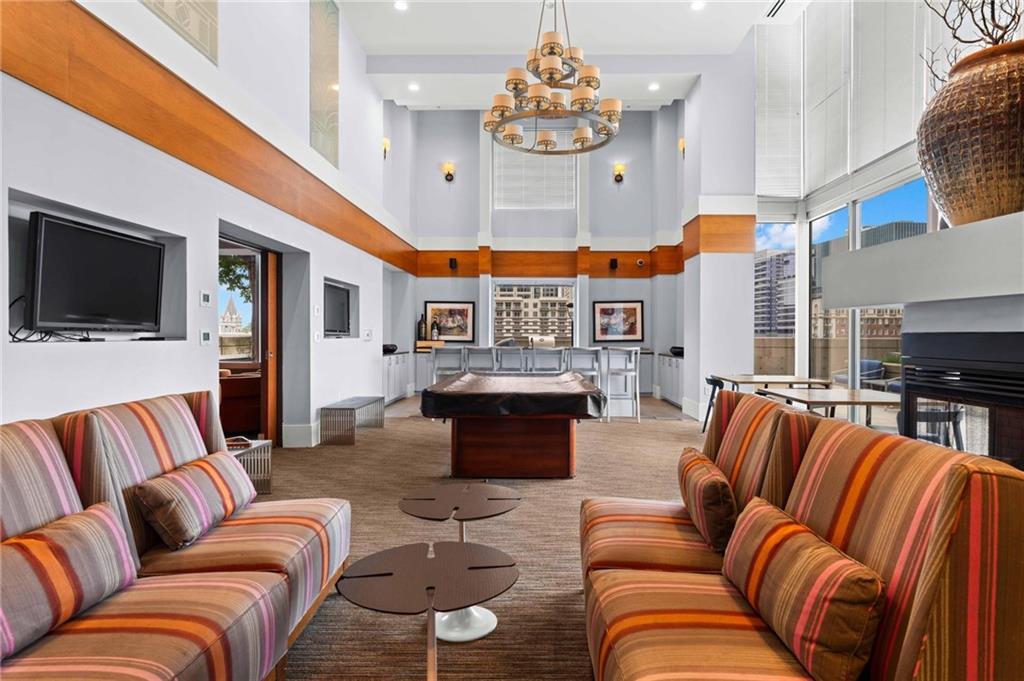 860 Peachtree Street NE Unit 2101