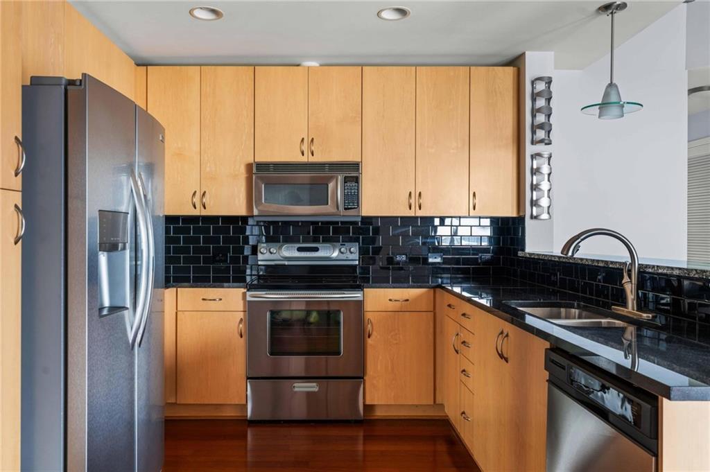 860 Peachtree Street NE Unit 2101