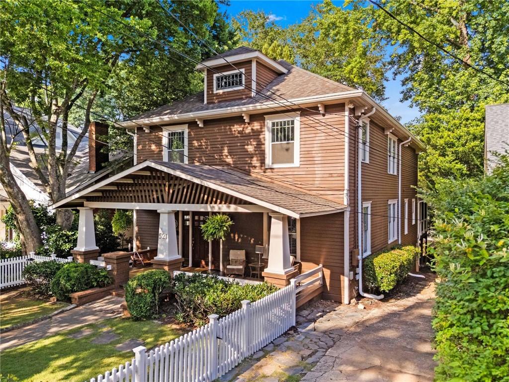 521 Clifton Road NE