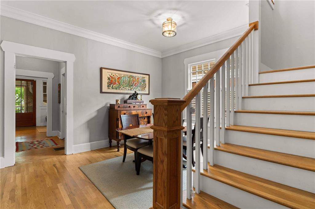 521 Clifton Road NE