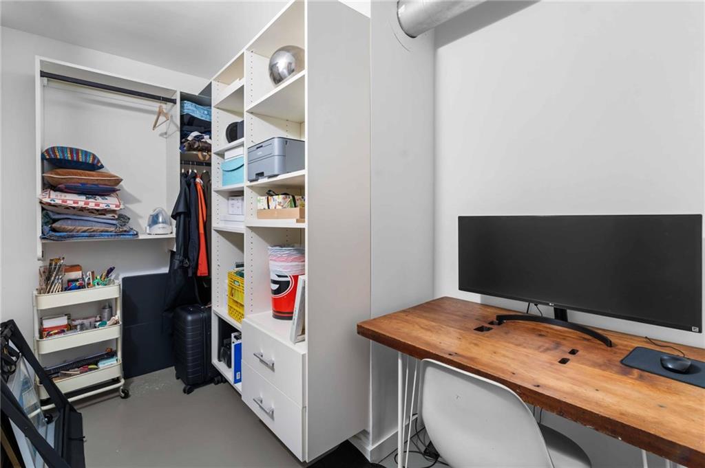 170 Boulevard SE Unit E111