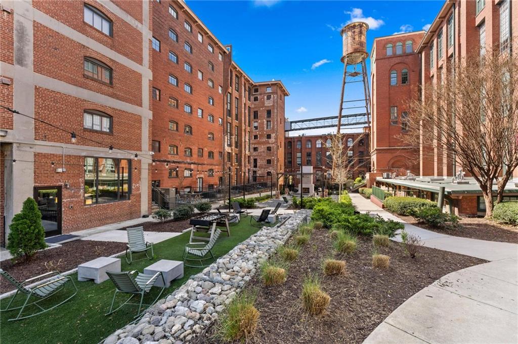 170 Boulevard SE Unit E111