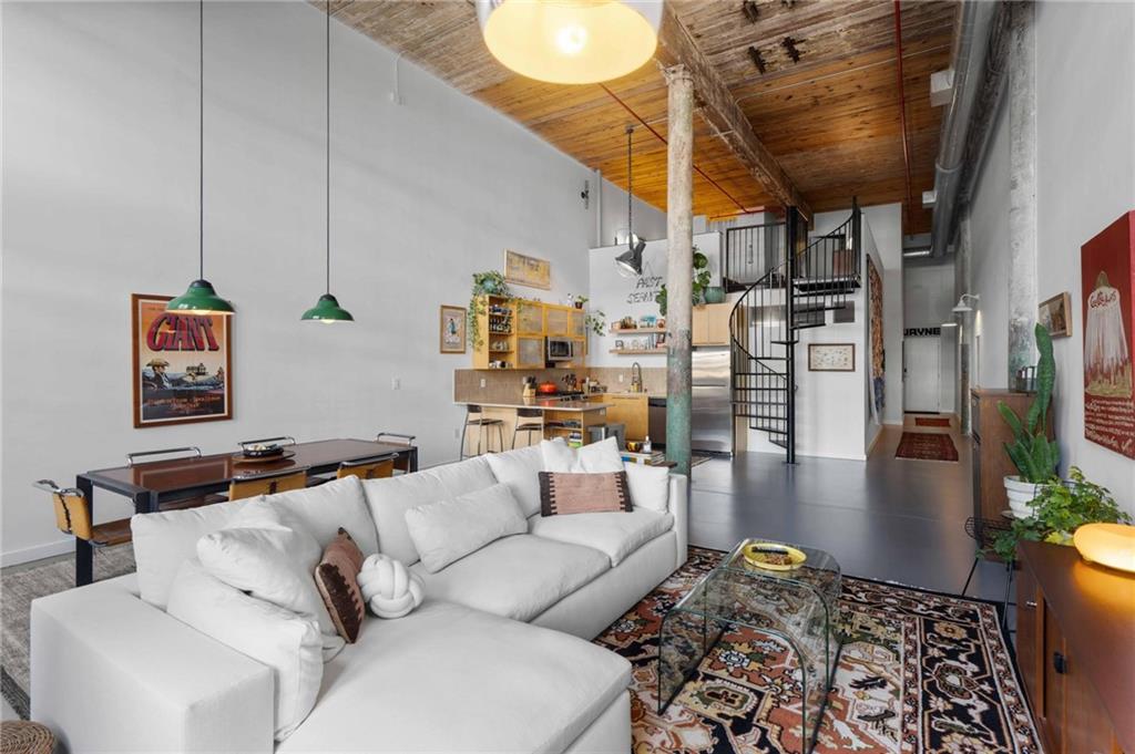 170 Boulevard SE Unit E111