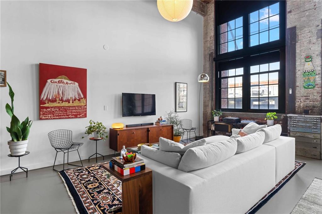 170 Boulevard SE Unit E111