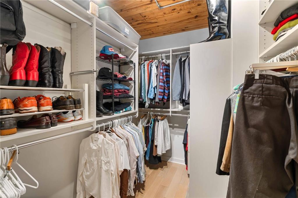 170 Boulevard SE Unit E111