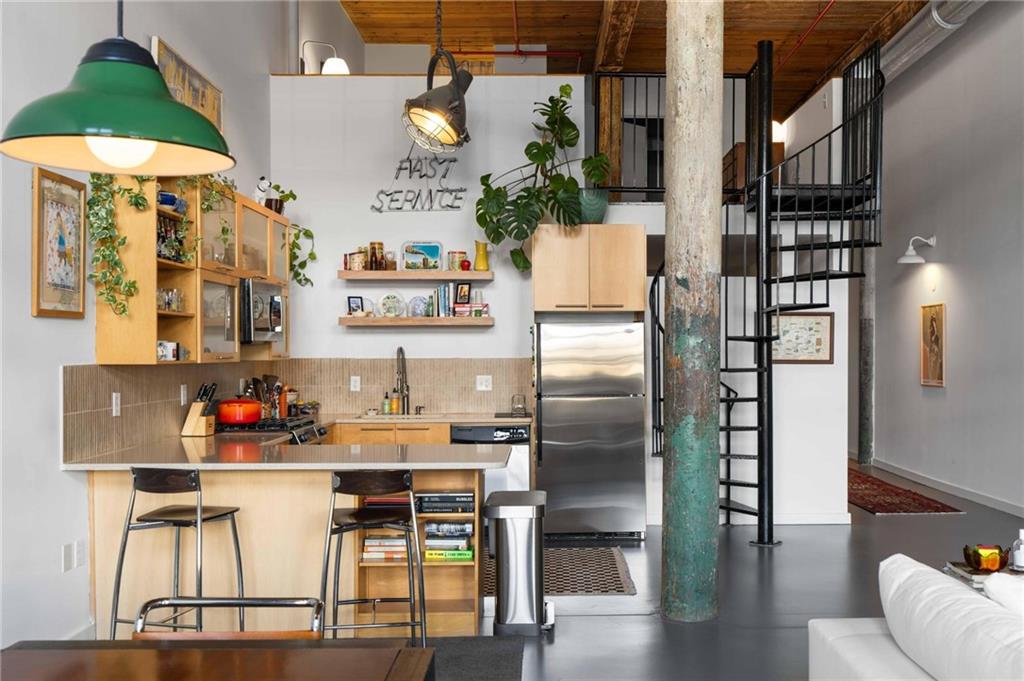 170 Boulevard SE Unit E111