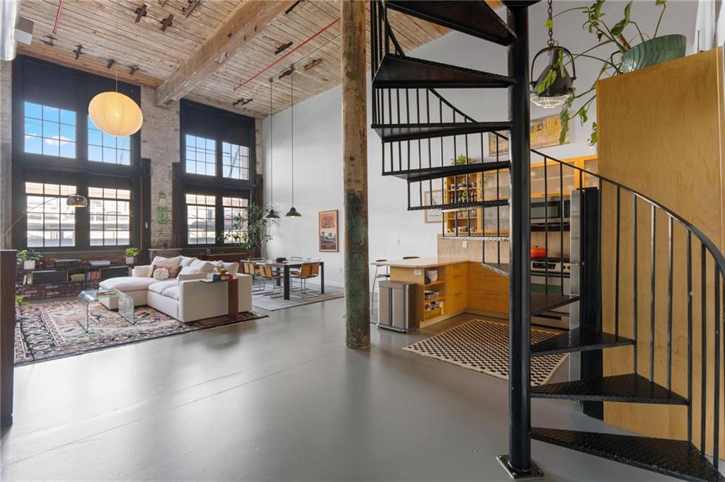 170 Boulevard SE Unit E111
