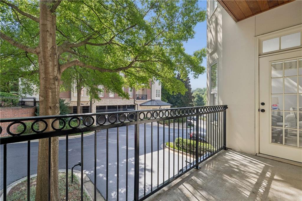 828 Highland Lane NE Unit 2106