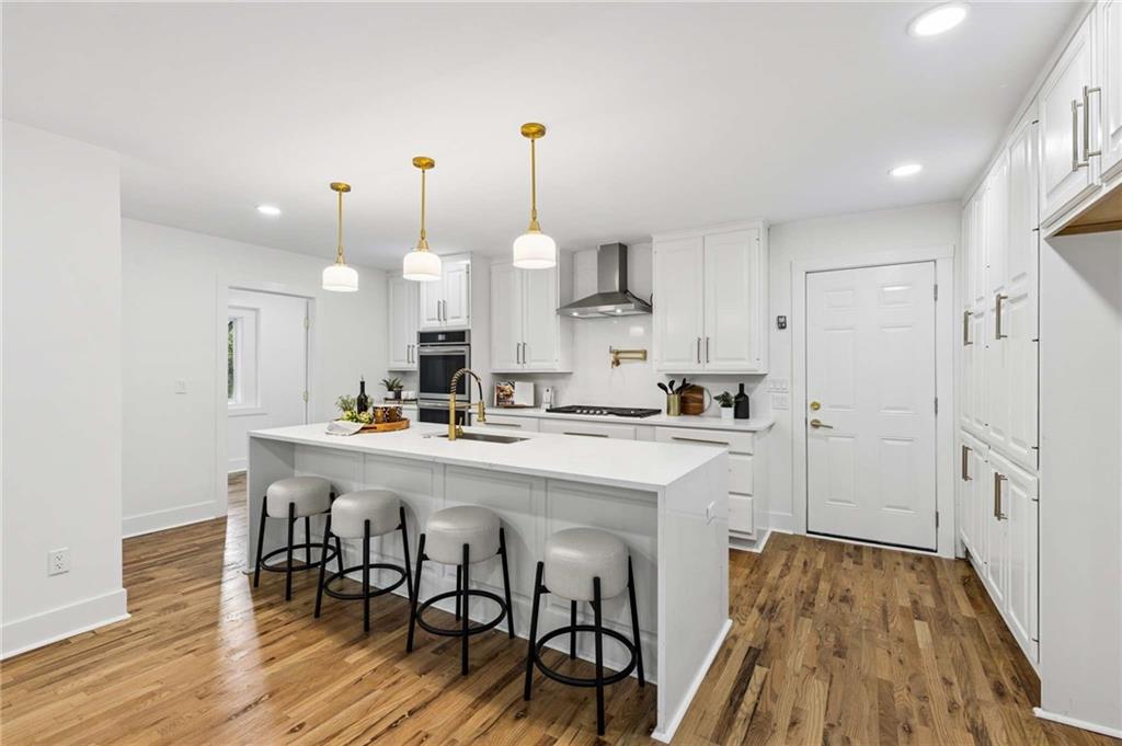 1896 Fisher Trail NE