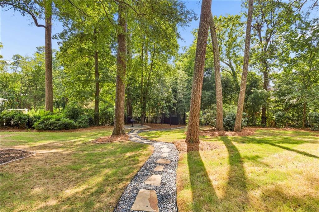 1896 Fisher Trail NE
