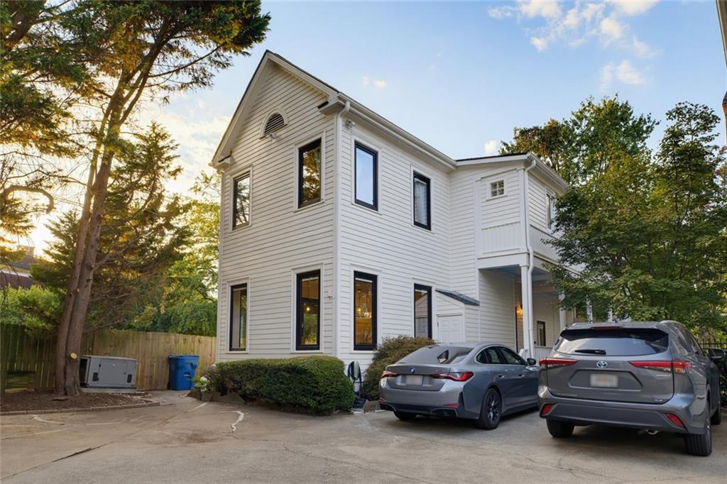 783 Edgewood Avenue NE