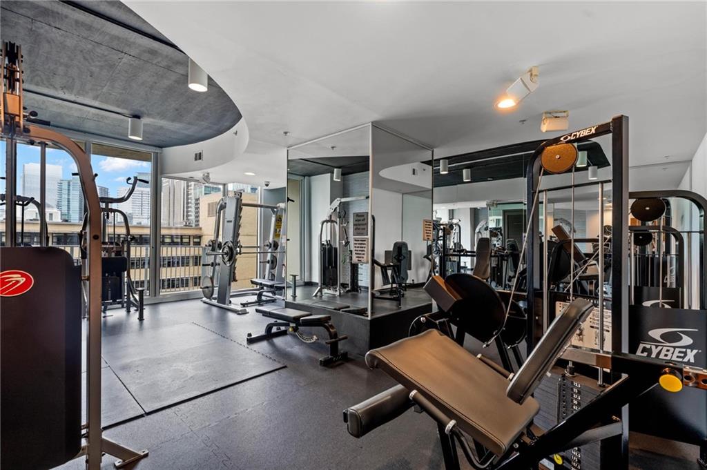 860 Peachtree Street NE Unit 2101