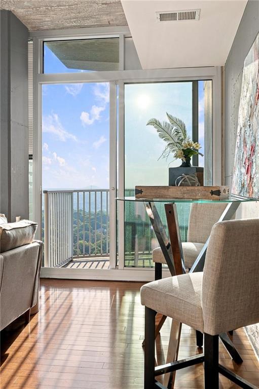 860 Peachtree Street NE Unit 2101