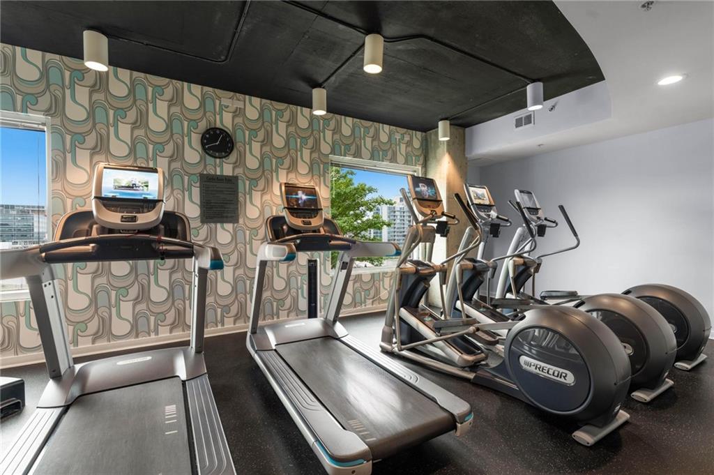 860 Peachtree Street NE Unit 2101