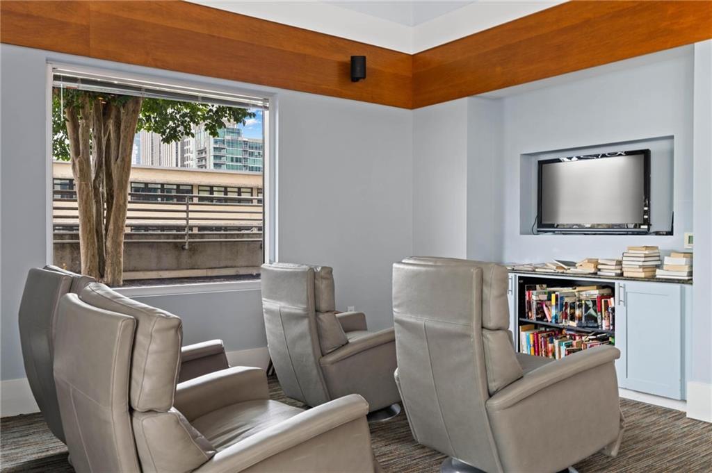 860 Peachtree Street NE Unit 2101