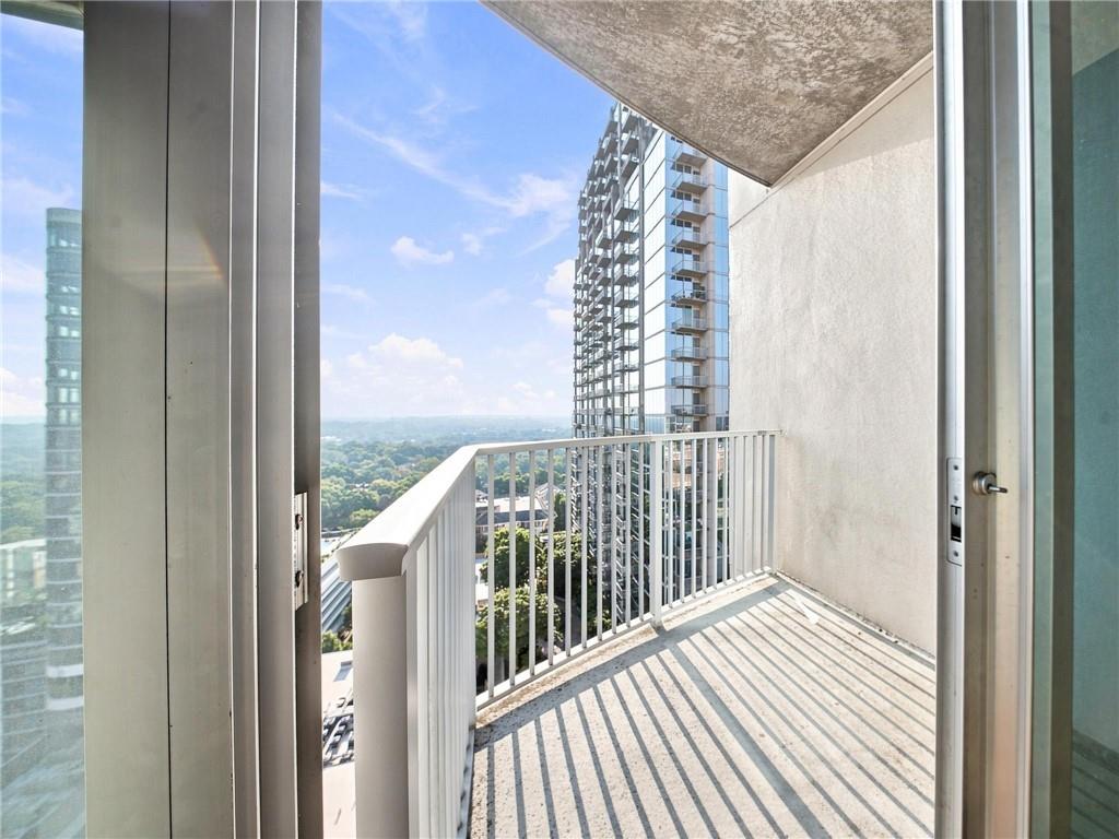 860 Peachtree Street NE Unit 2101