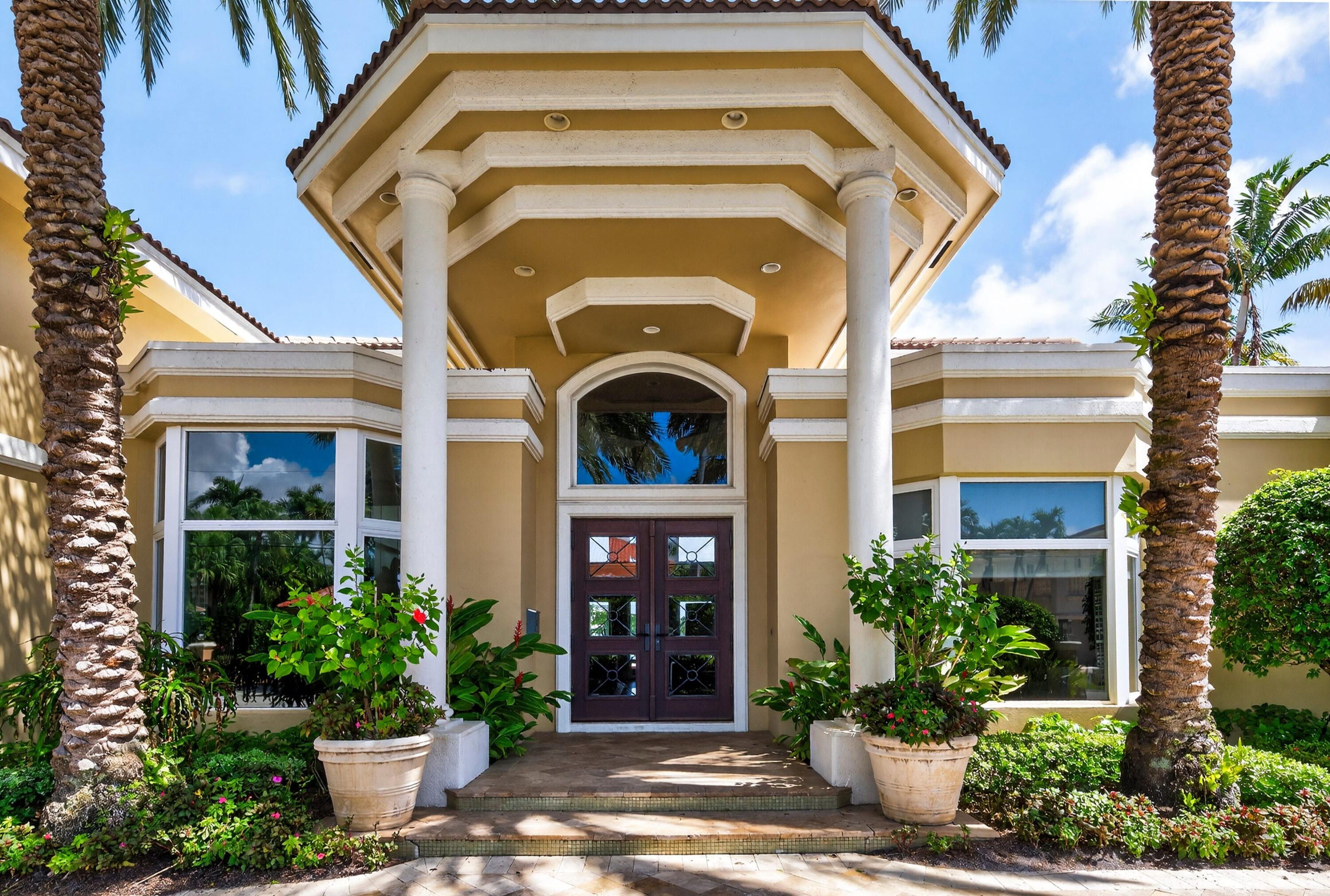 3 Isla Bahia Drive
