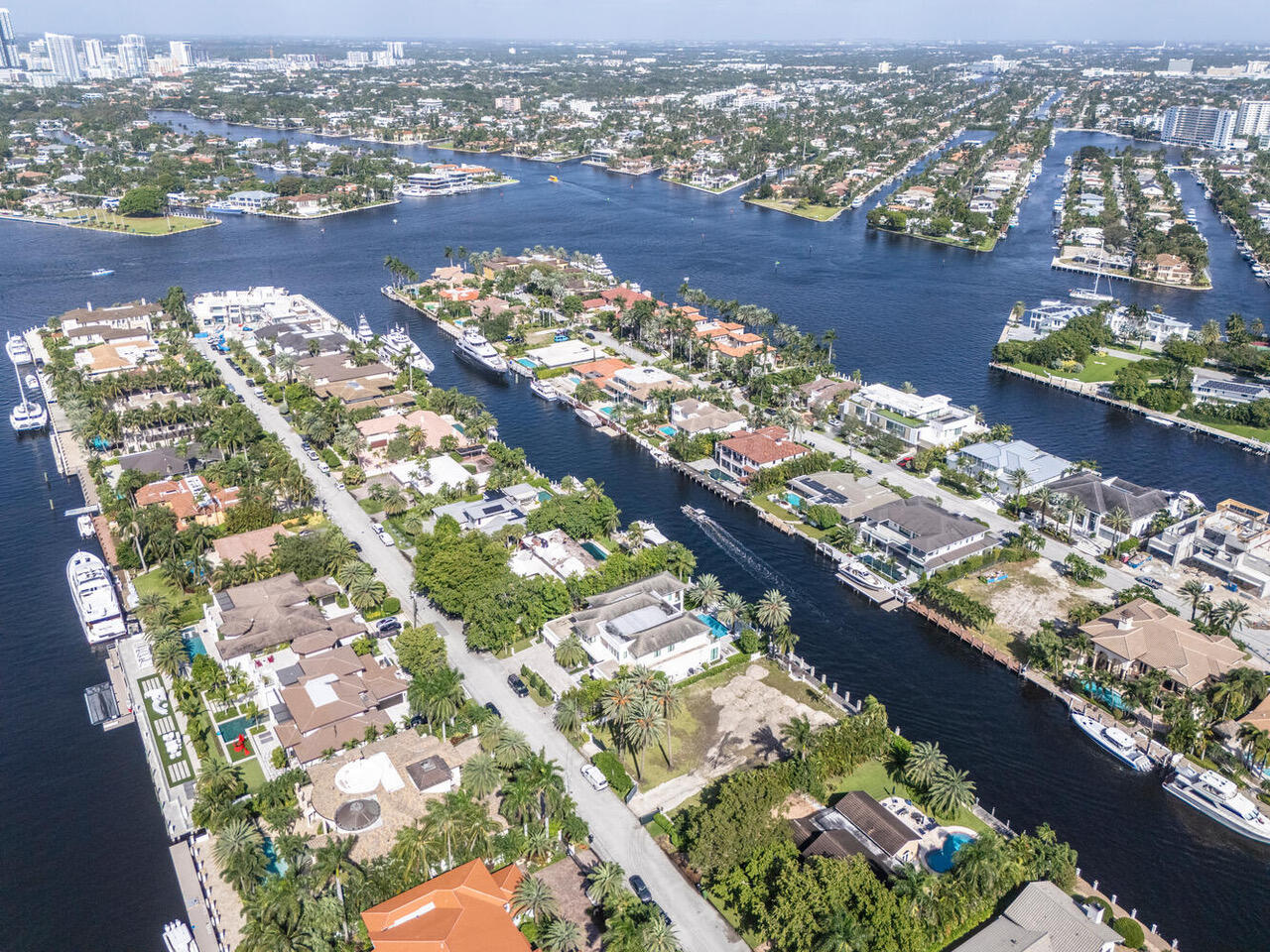 3 Isla Bahia Drive