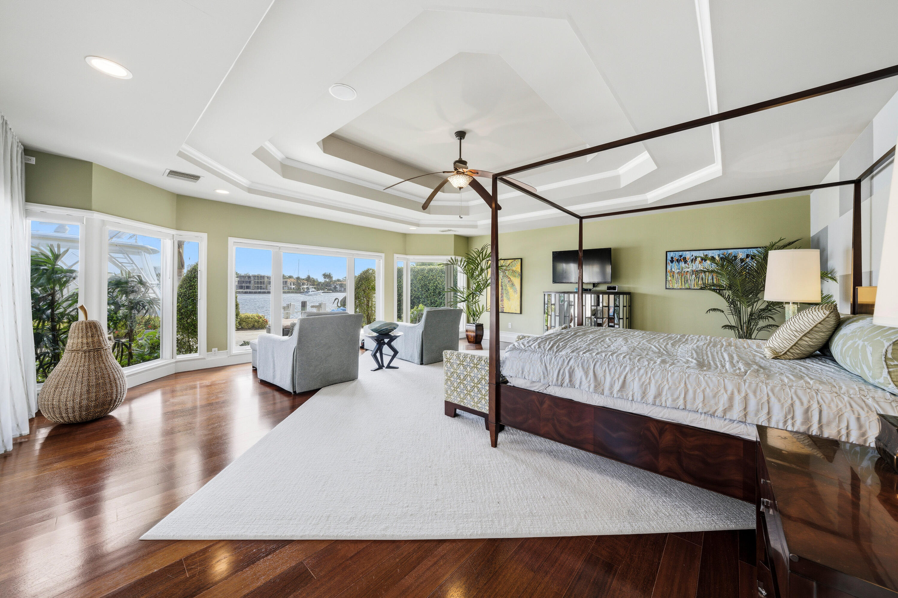 3 Isla Bahia Drive