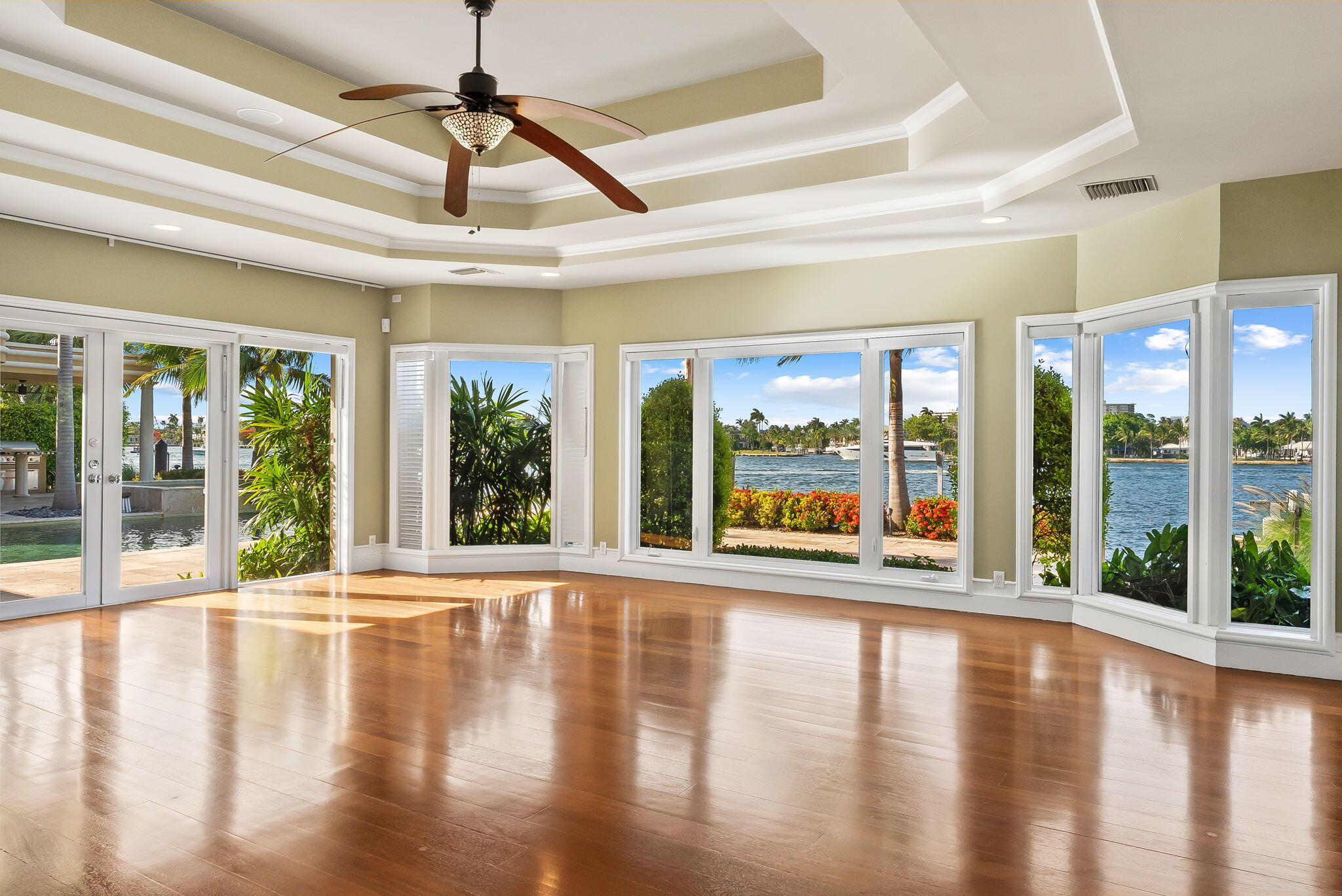 3 Isla Bahia Drive
