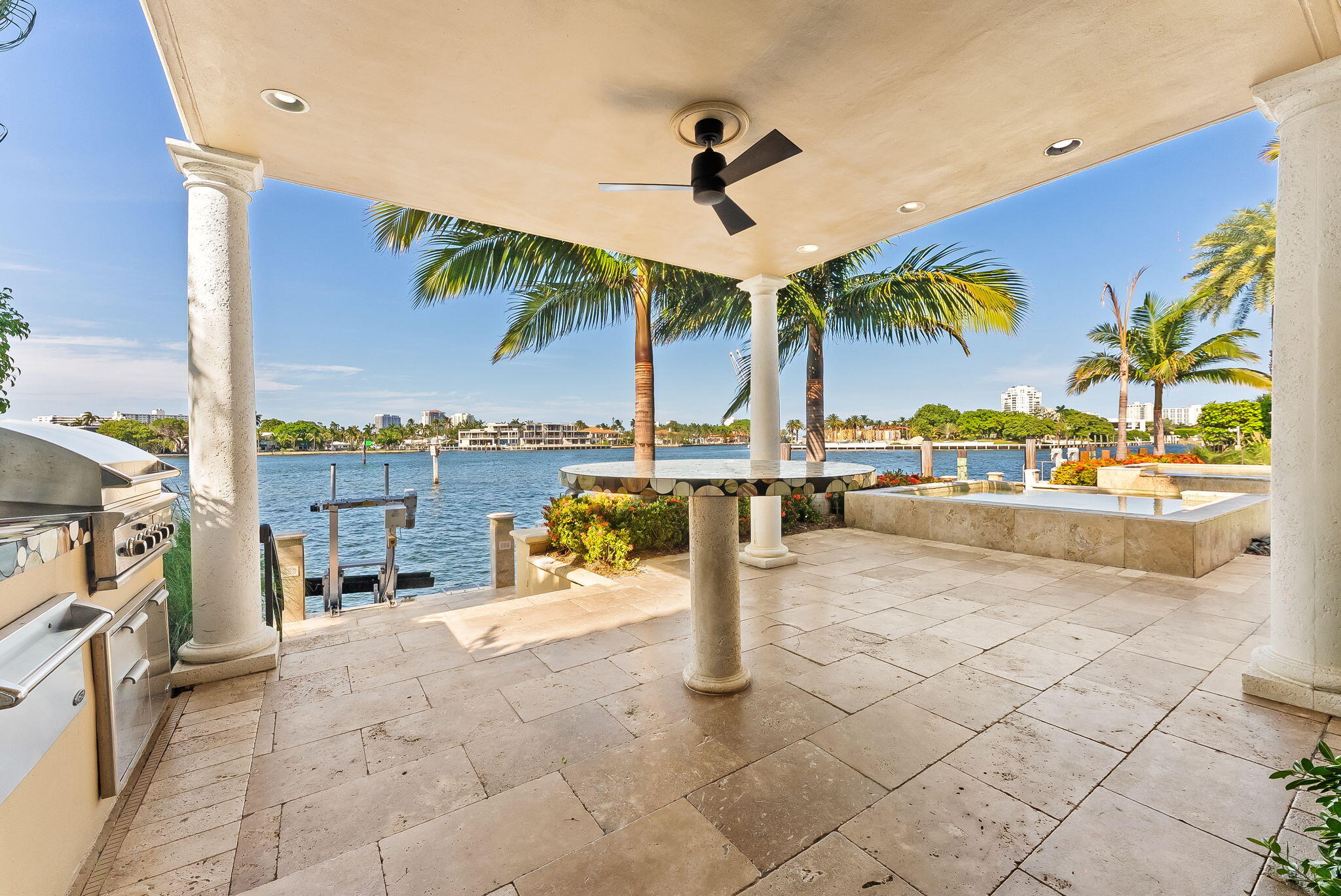 3 Isla Bahia Drive