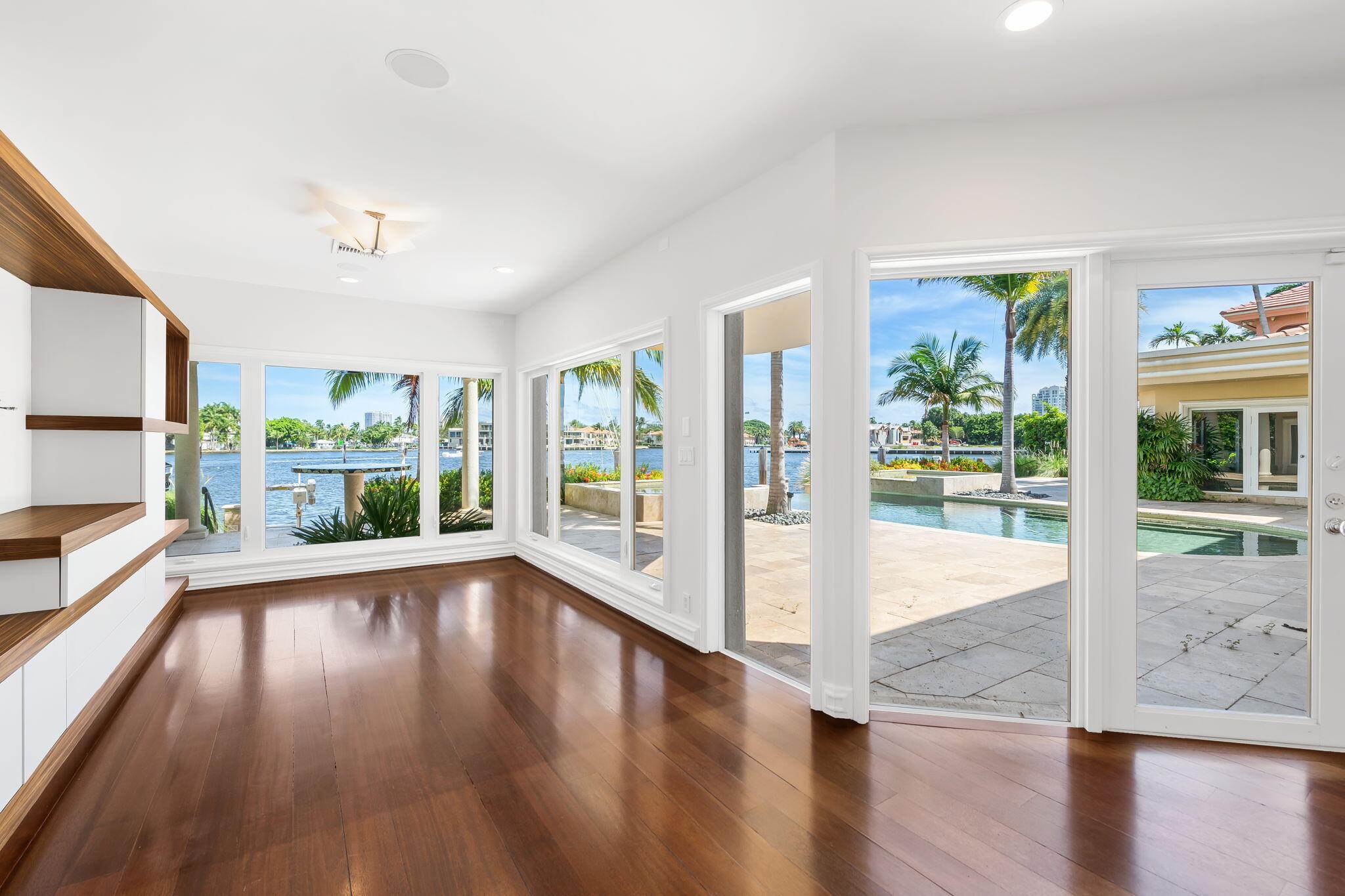 3 Isla Bahia Drive