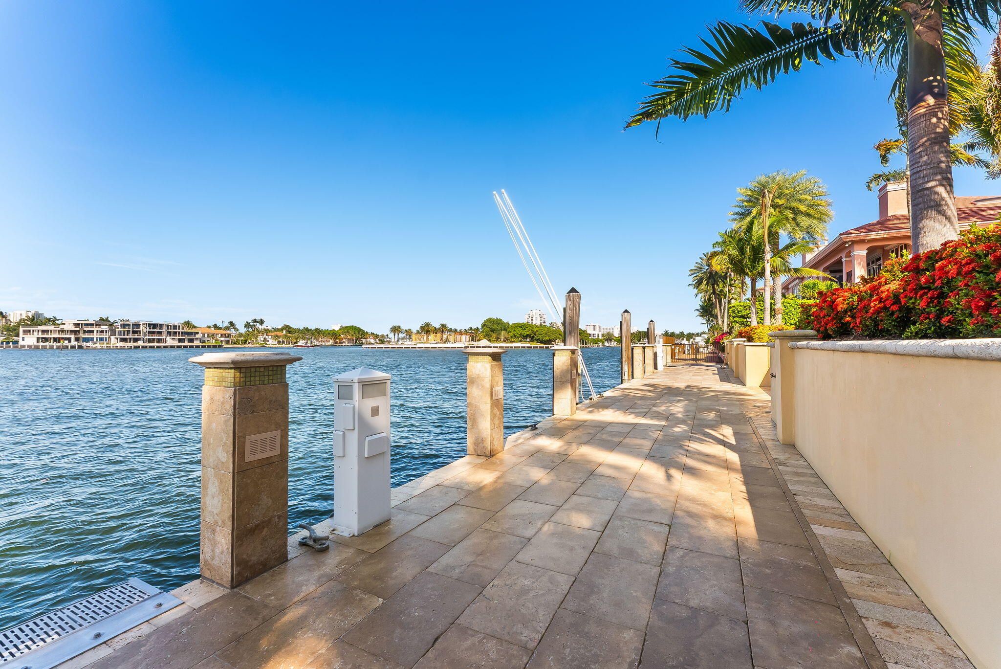 3 Isla Bahia Drive