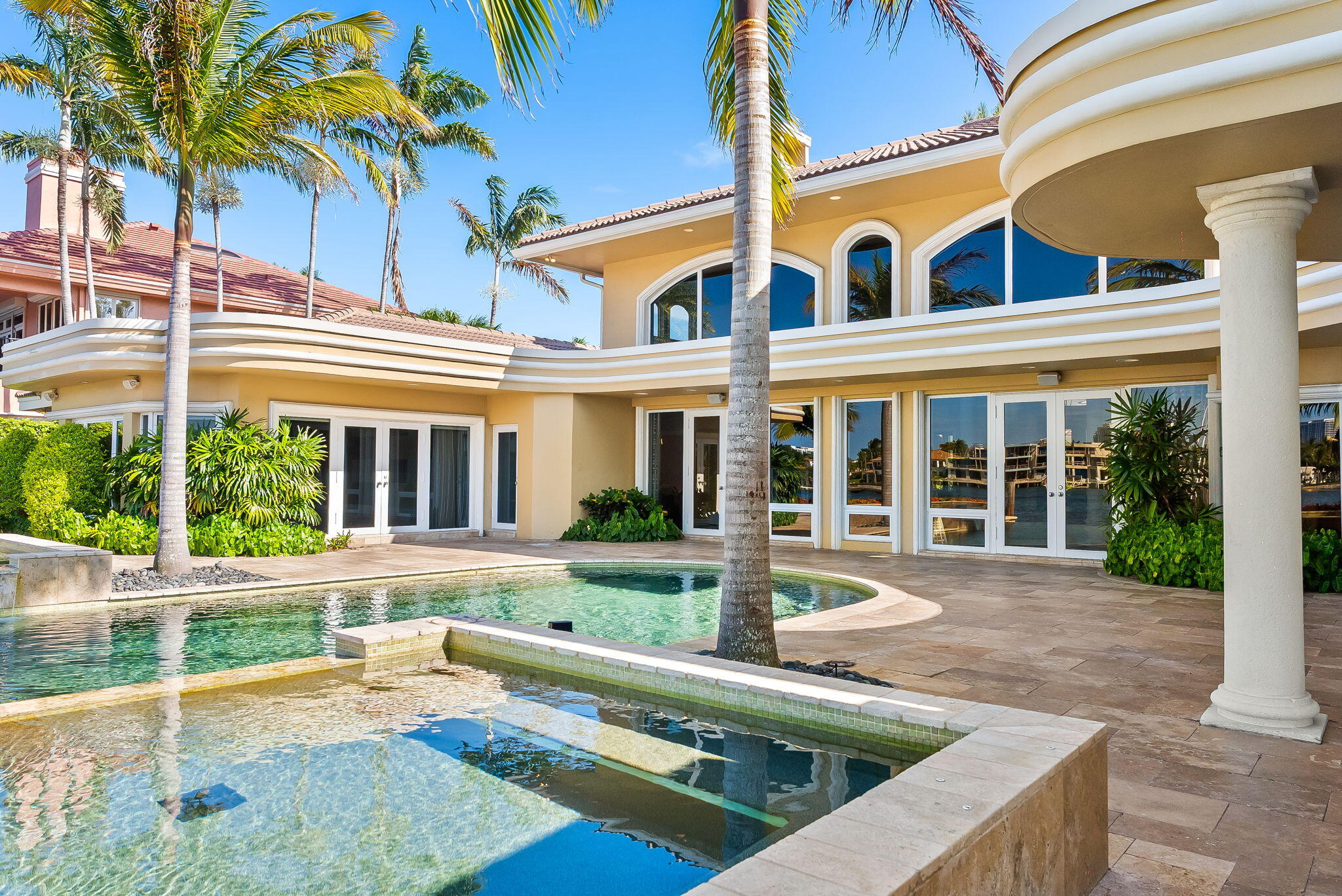 3 Isla Bahia Drive
