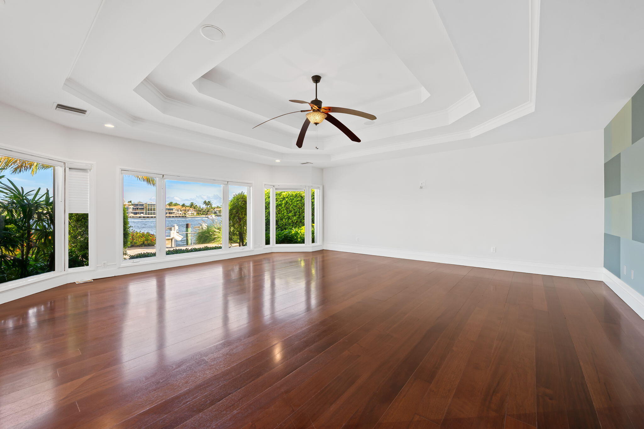 3 Isla Bahia Drive