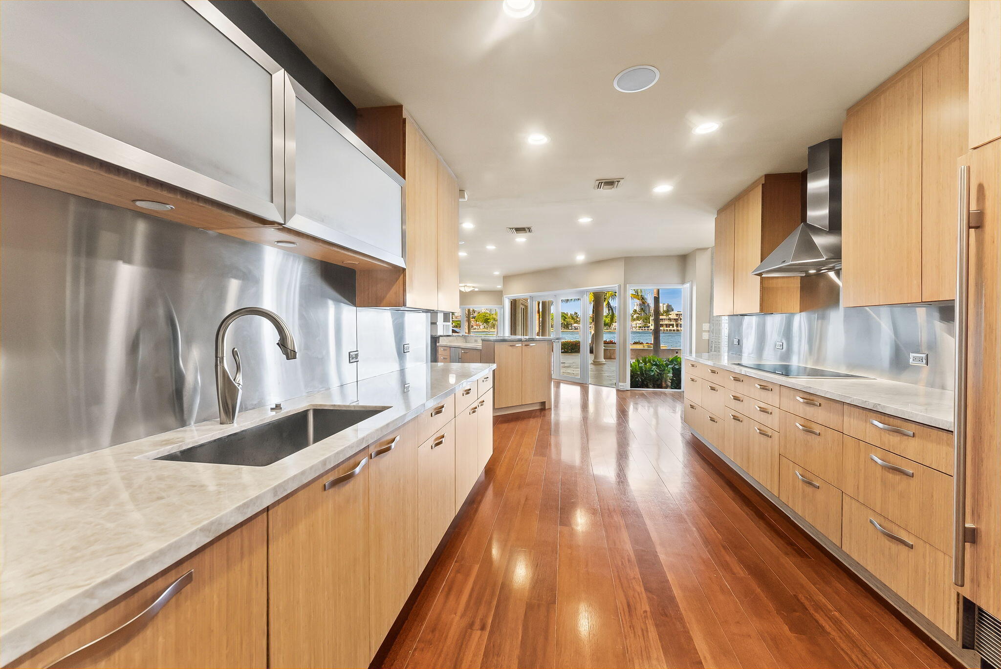 3 Isla Bahia Drive