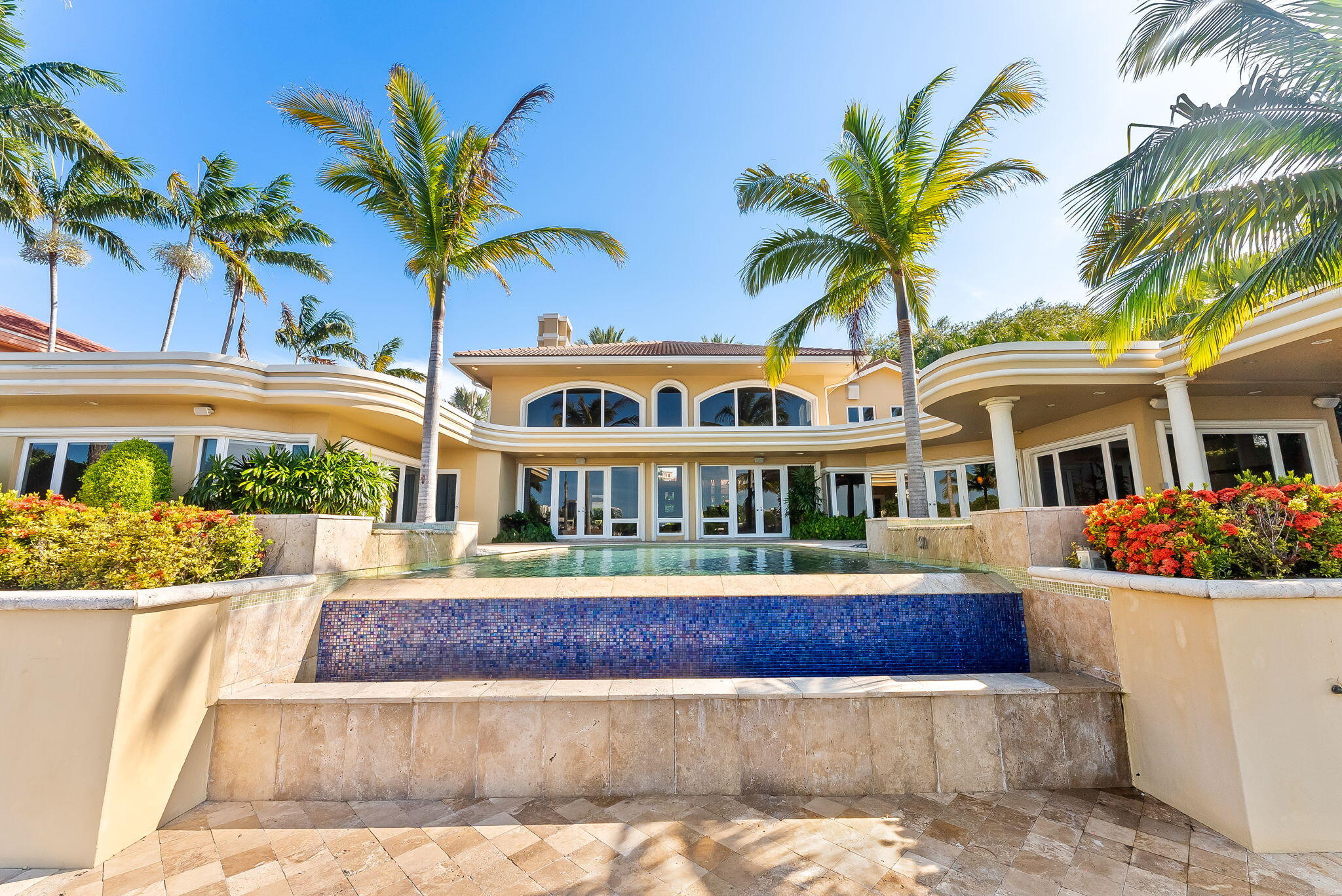 3 Isla Bahia Drive