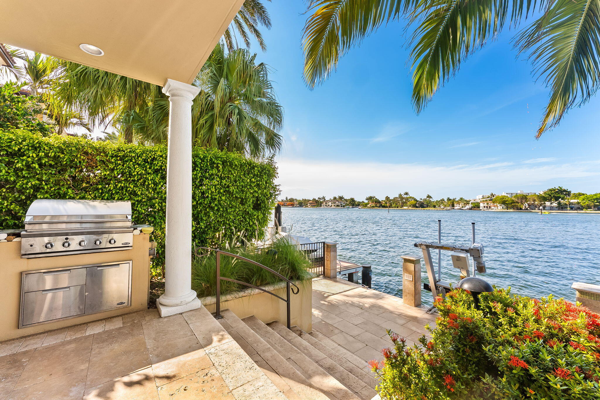 3 Isla Bahia Drive