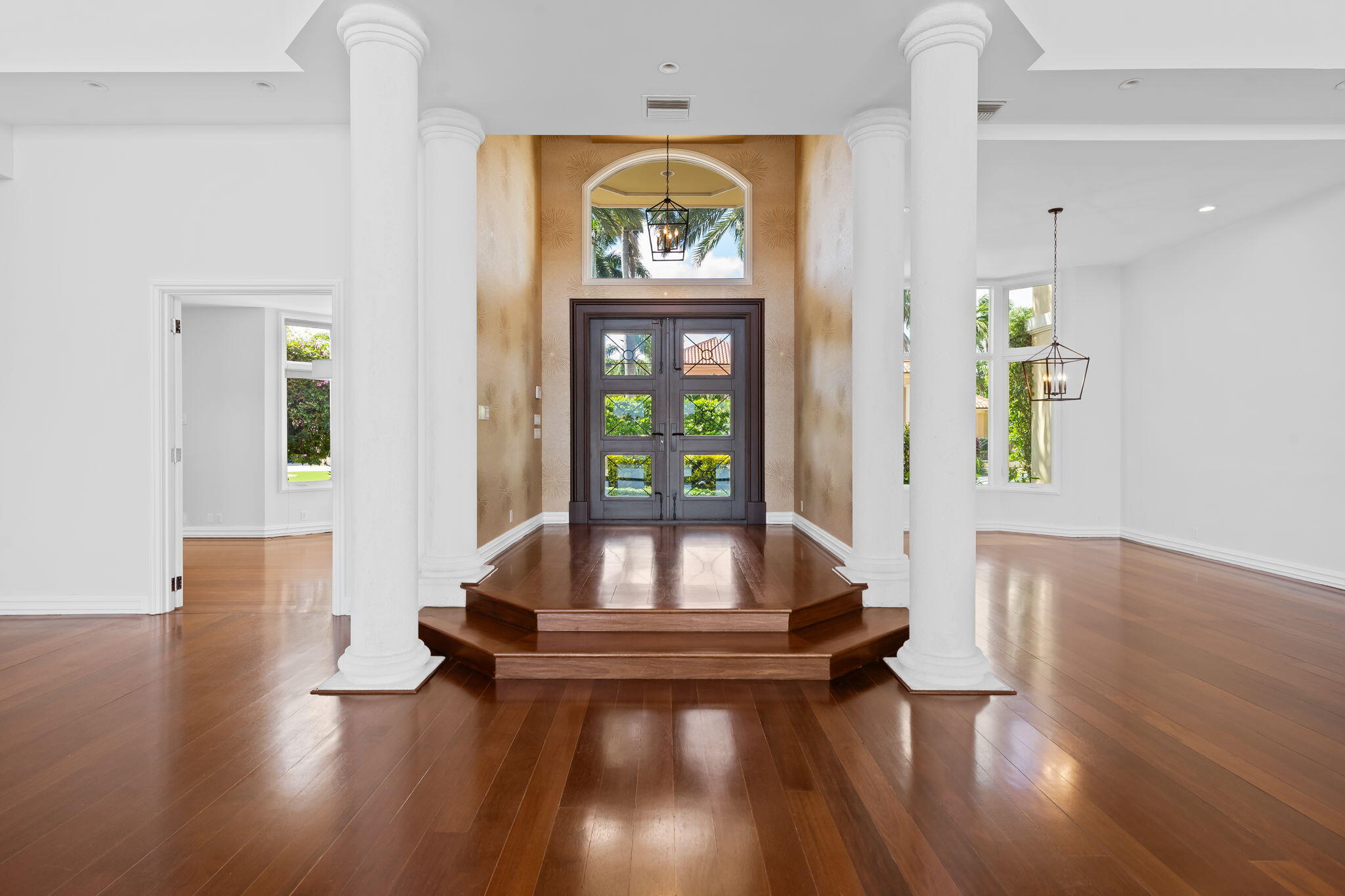 3 Isla Bahia Drive