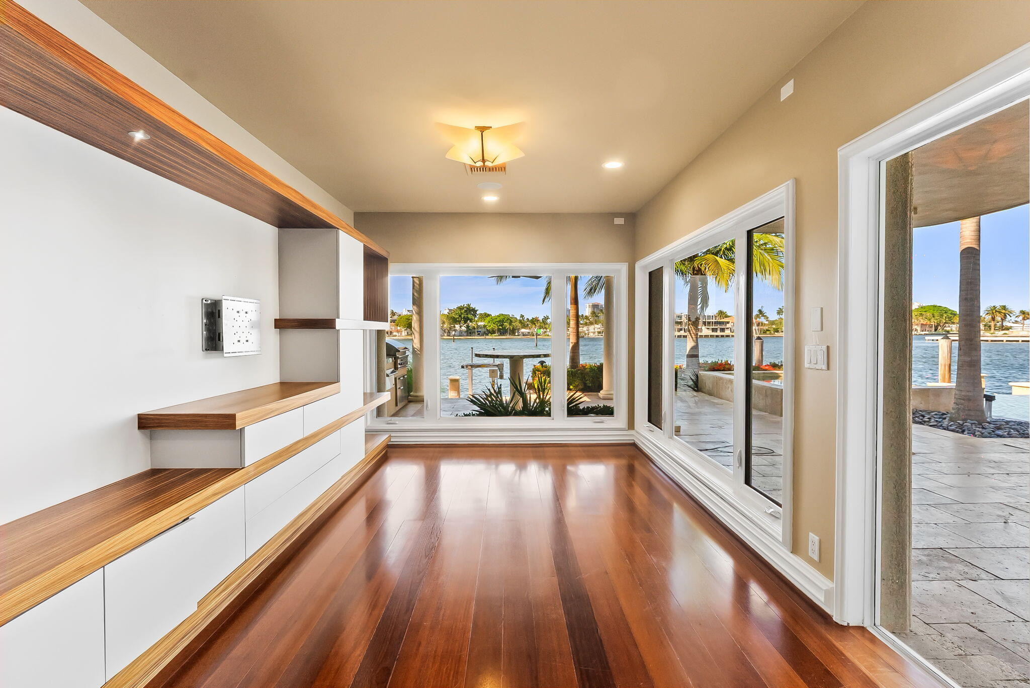 3 Isla Bahia Drive