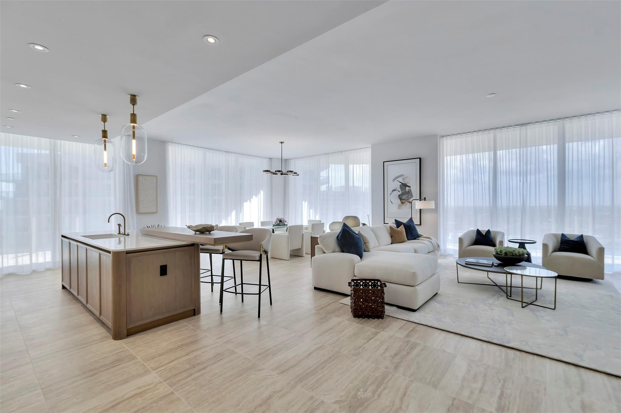 525 N Fort Lauderdale Beach Boulevard Unit: 1903