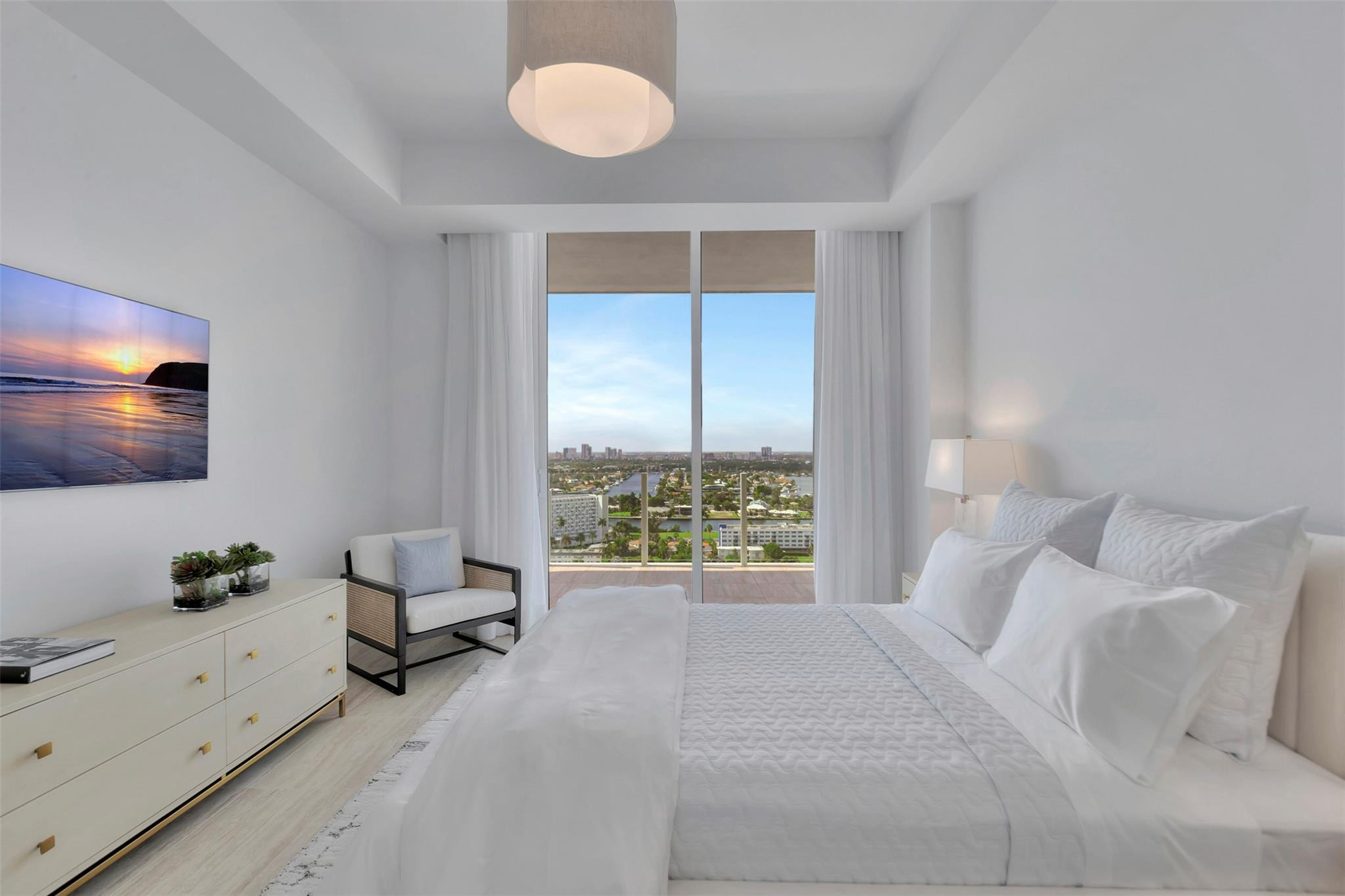 525 N Fort Lauderdale Beach Boulevard Unit: 1903