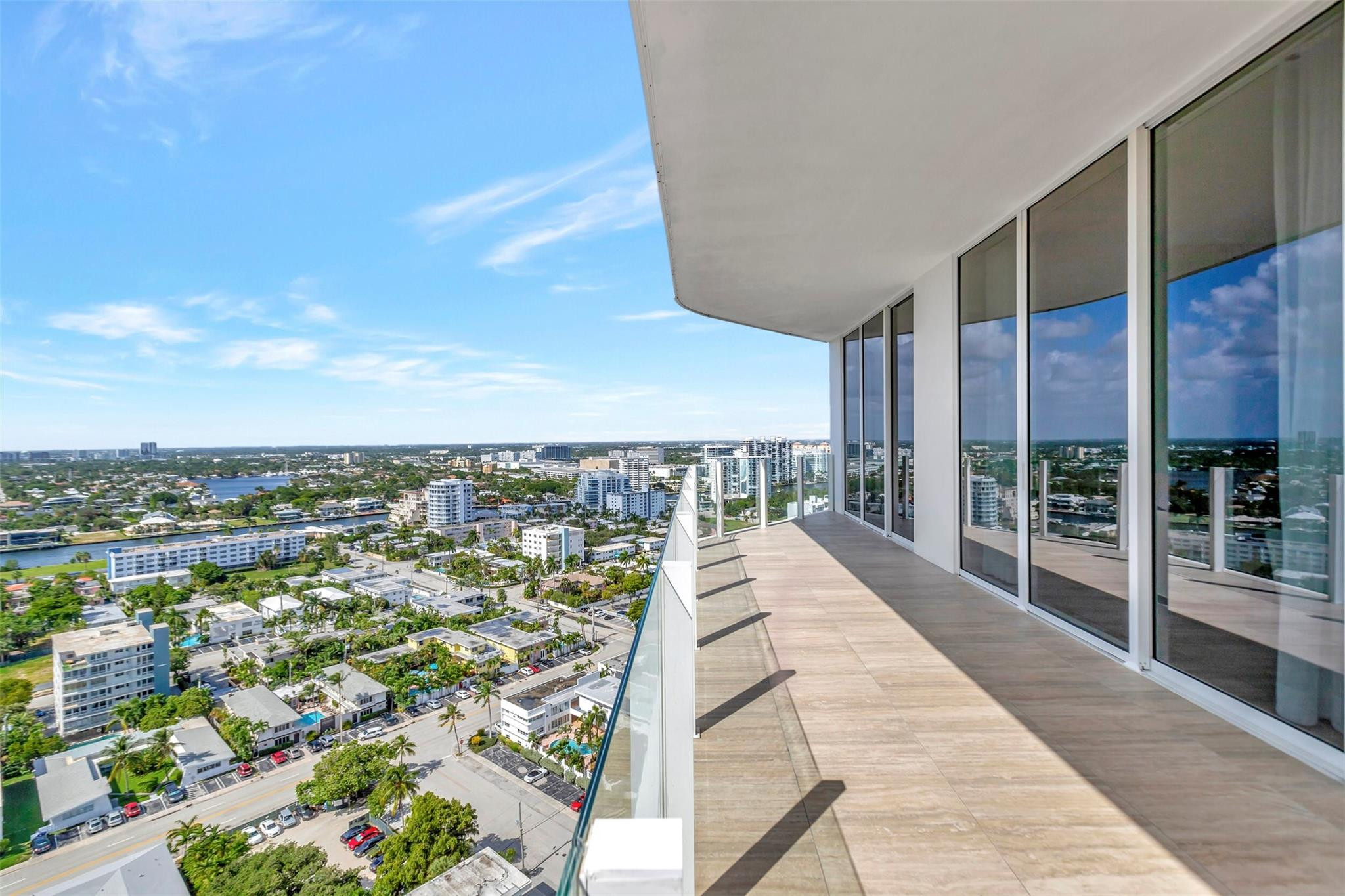 525 N Fort Lauderdale Beach Boulevard Unit: 1903