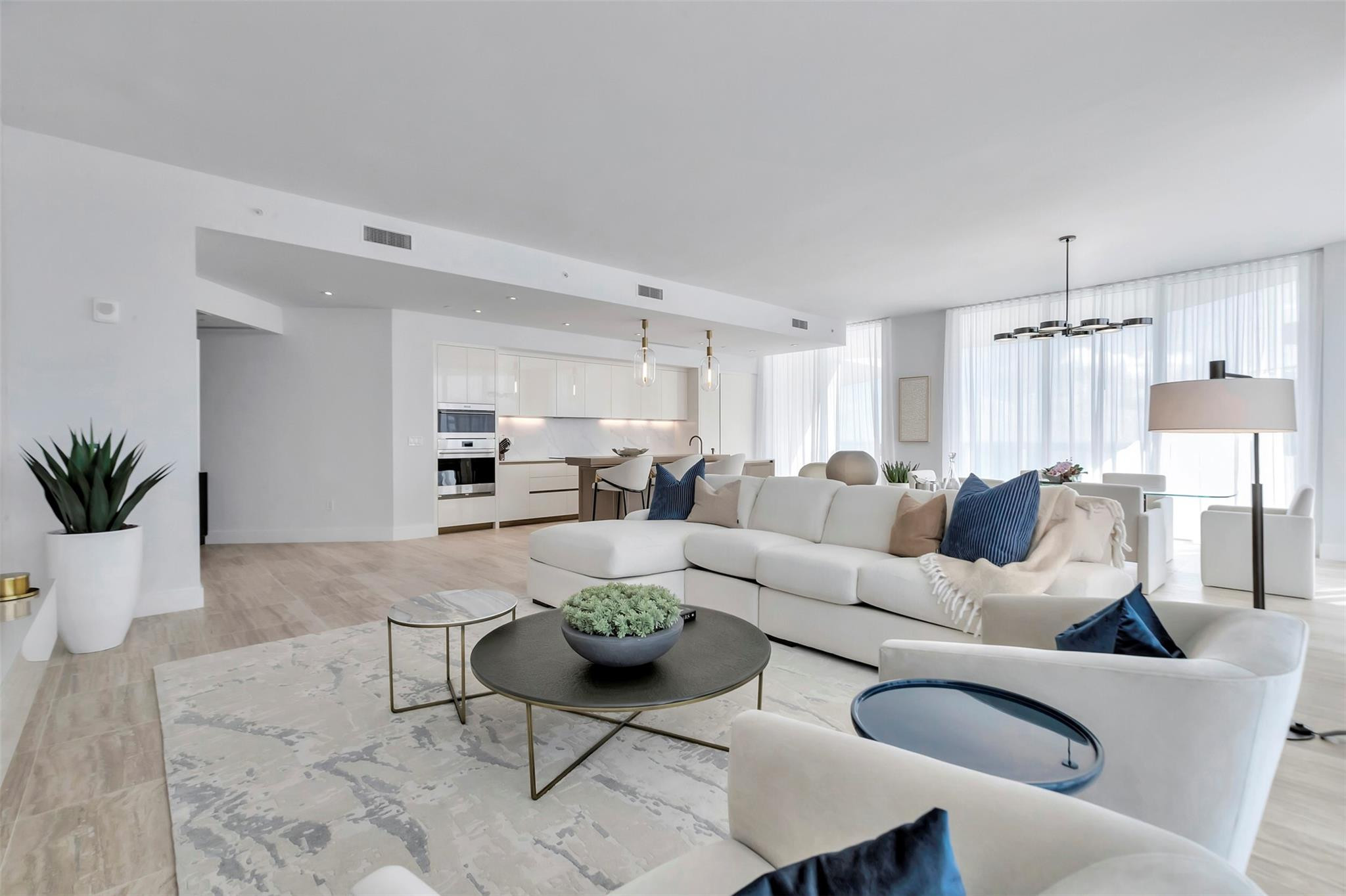 525 N Fort Lauderdale Beach Boulevard Unit: 1903