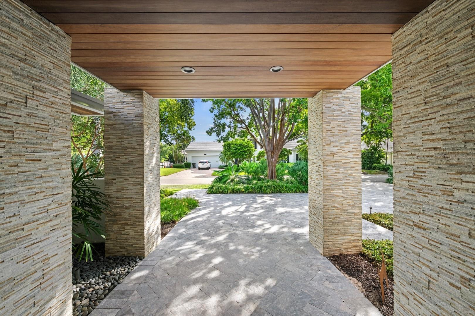 1 Compass Ln