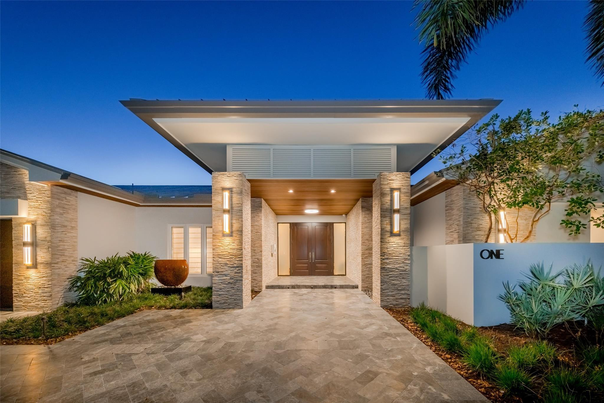 1 Compass Ln
