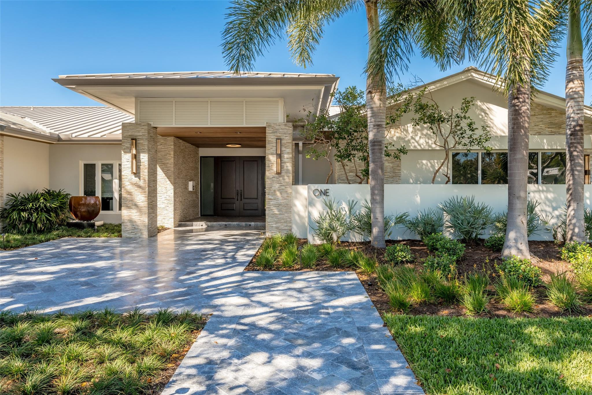 1 Compass Ln