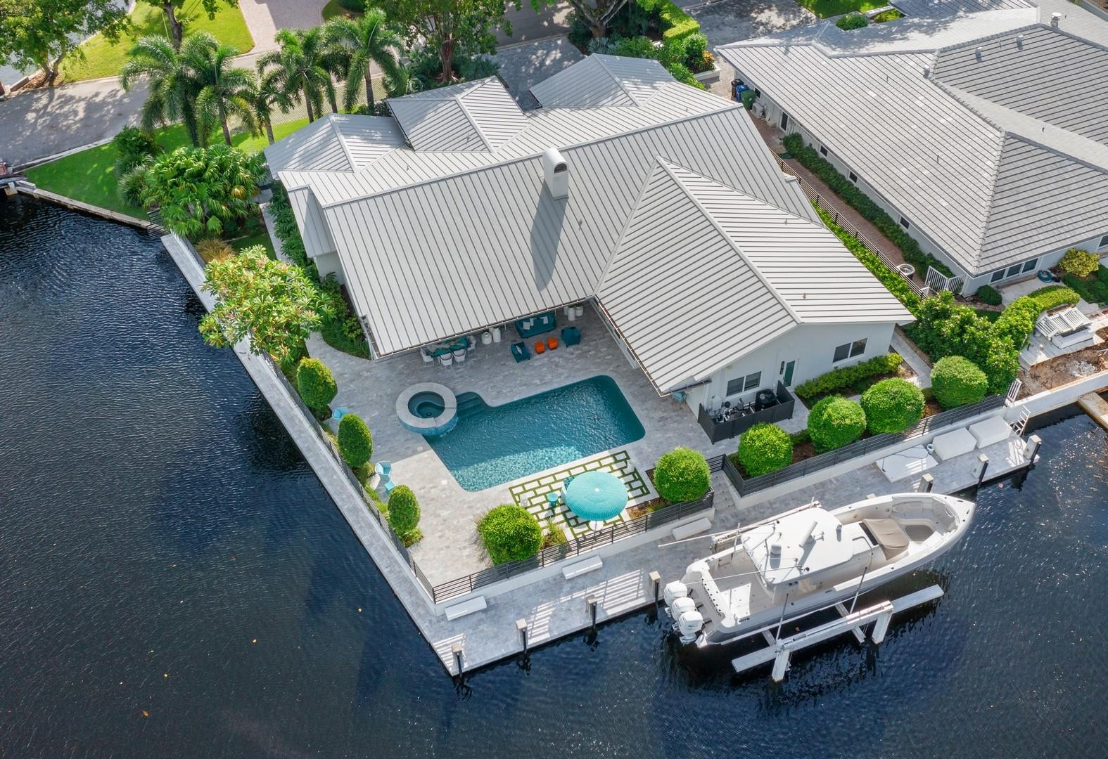 1 Compass Ln